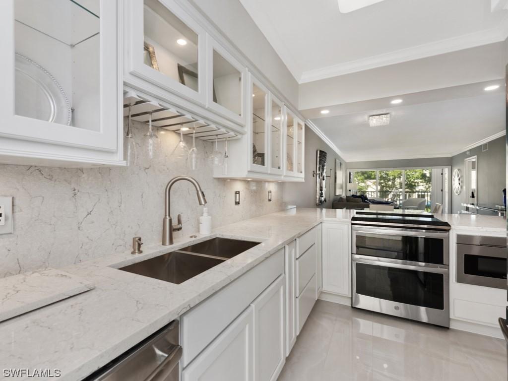 234 Banyan Blvd., Naples, FL 34102