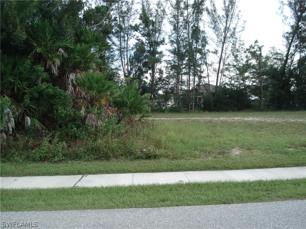 514 SW 26th St., Cape Coral, FL 33914