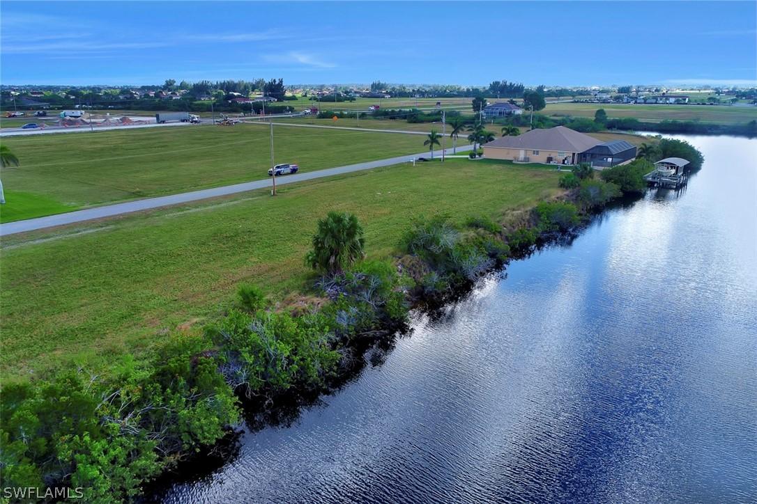 1010 NW 32nd Pl., Cape Coral, FL 33993