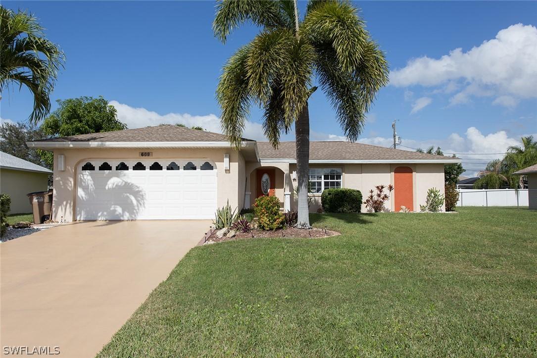 609 SE 27th St., Cape Coral, FL 33904