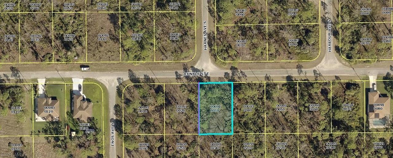 840 Runble St., Lehigh Acres, FL 33974