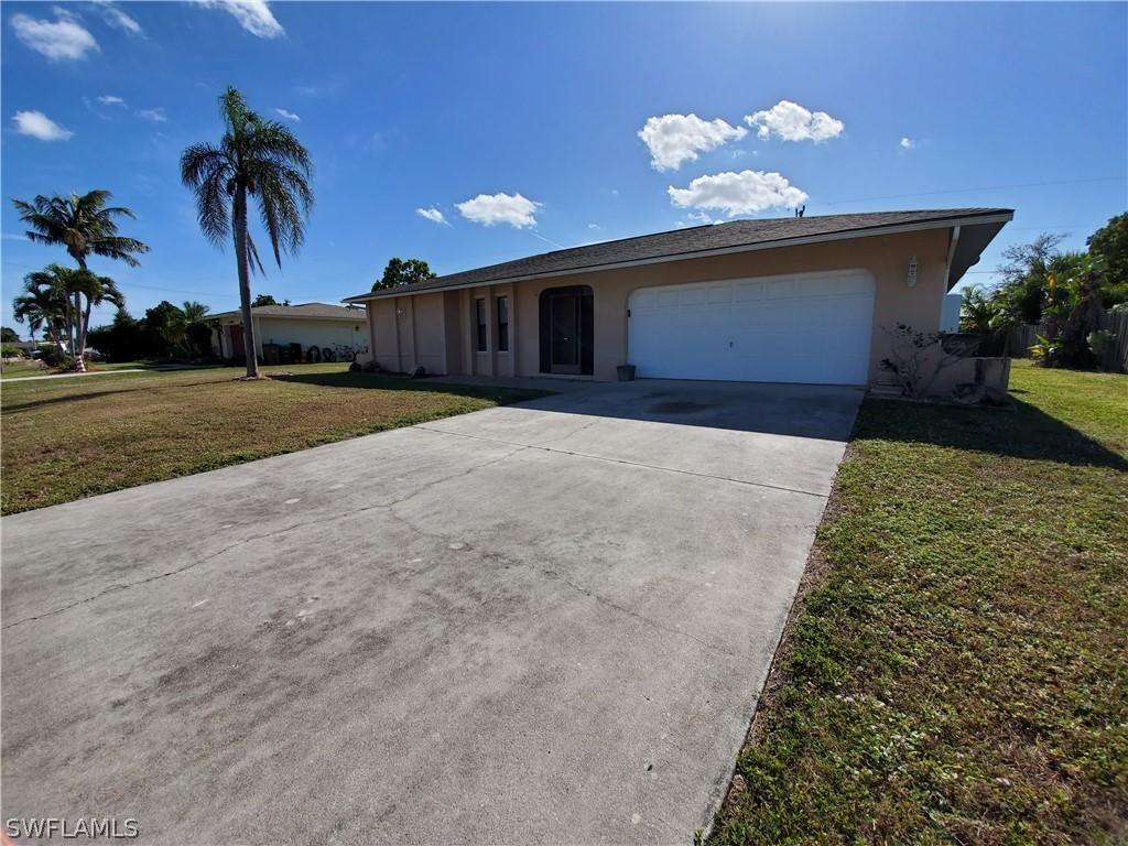 1014 SE 27th Ter., Cape Coral, FL 33904