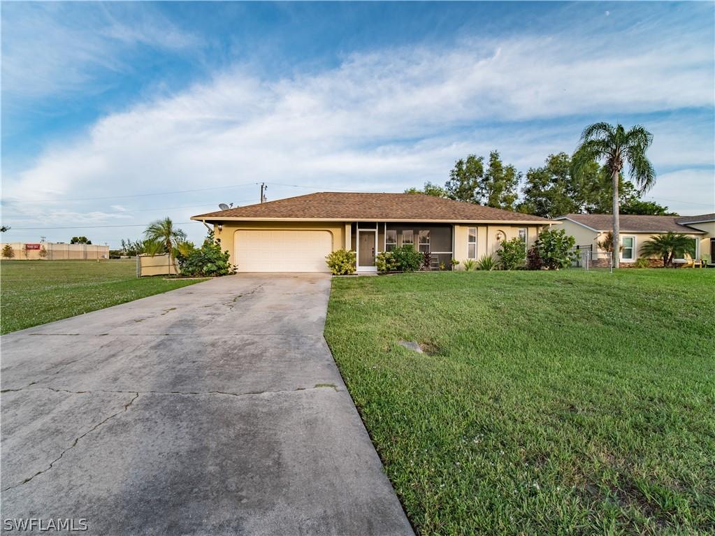 2711 SW 8th Ct., Cape Coral, FL 33914