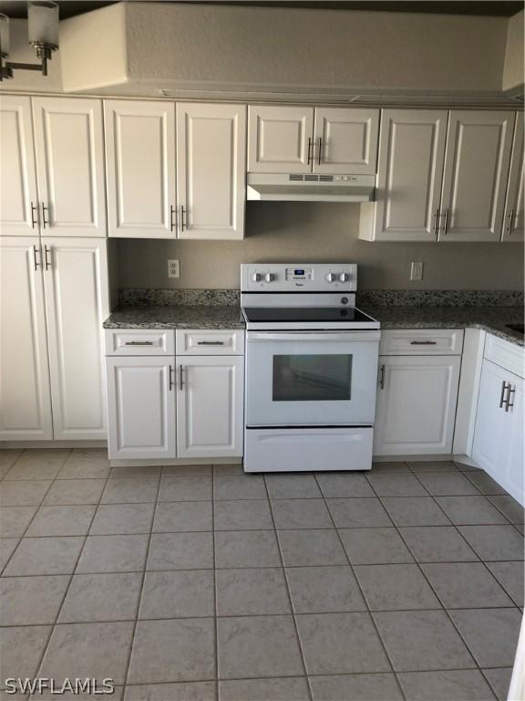 4526 SW 7th Pl., Cape Coral, FL 33914