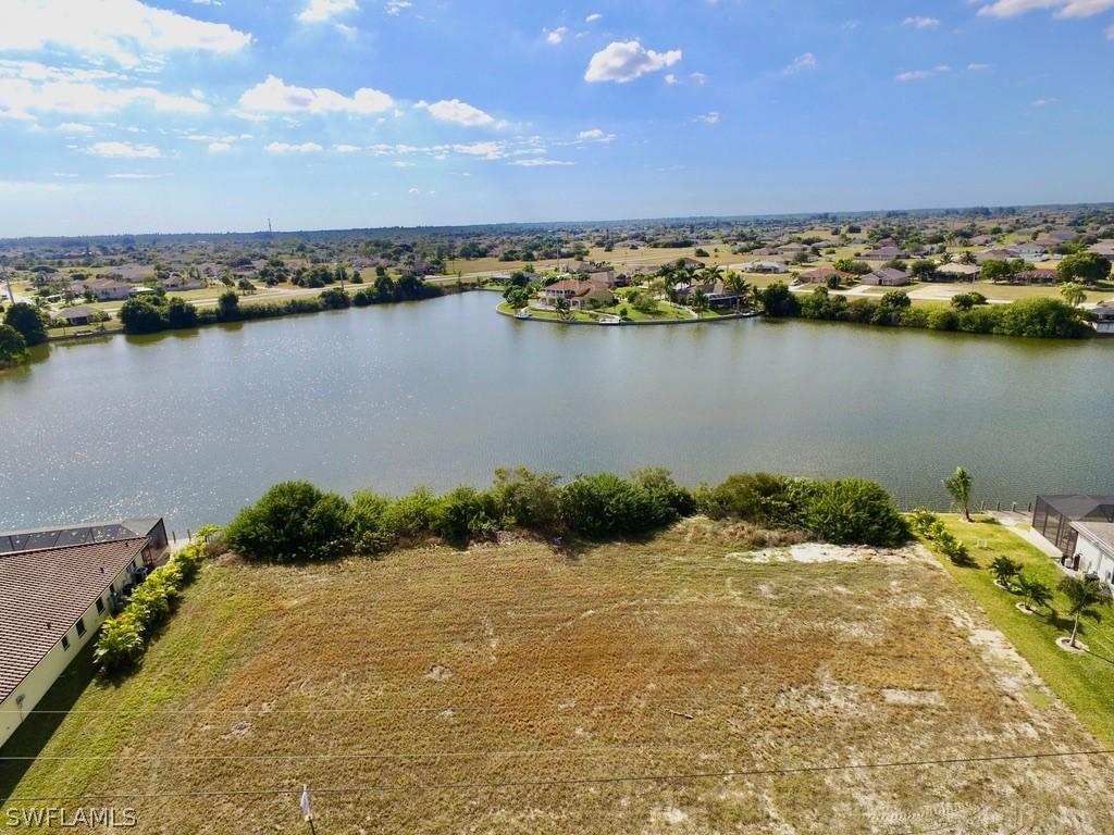 1806 NW 9th St., Cape Coral, FL 33993