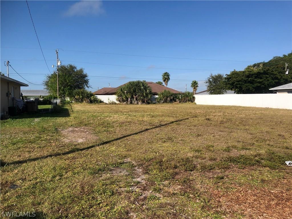 410 NE 17th Ave., Cape Coral, FL 33909