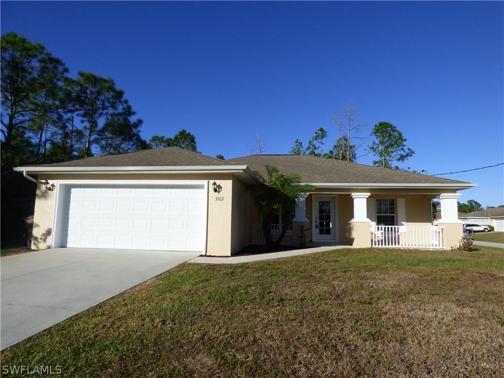3707 Irma Ave., Lehigh Acres, FL 33971