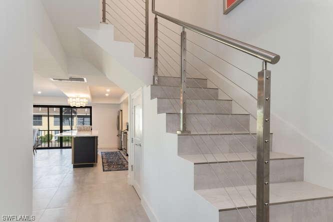 1280 Gordon Dr. #D, Naples, FL 34102