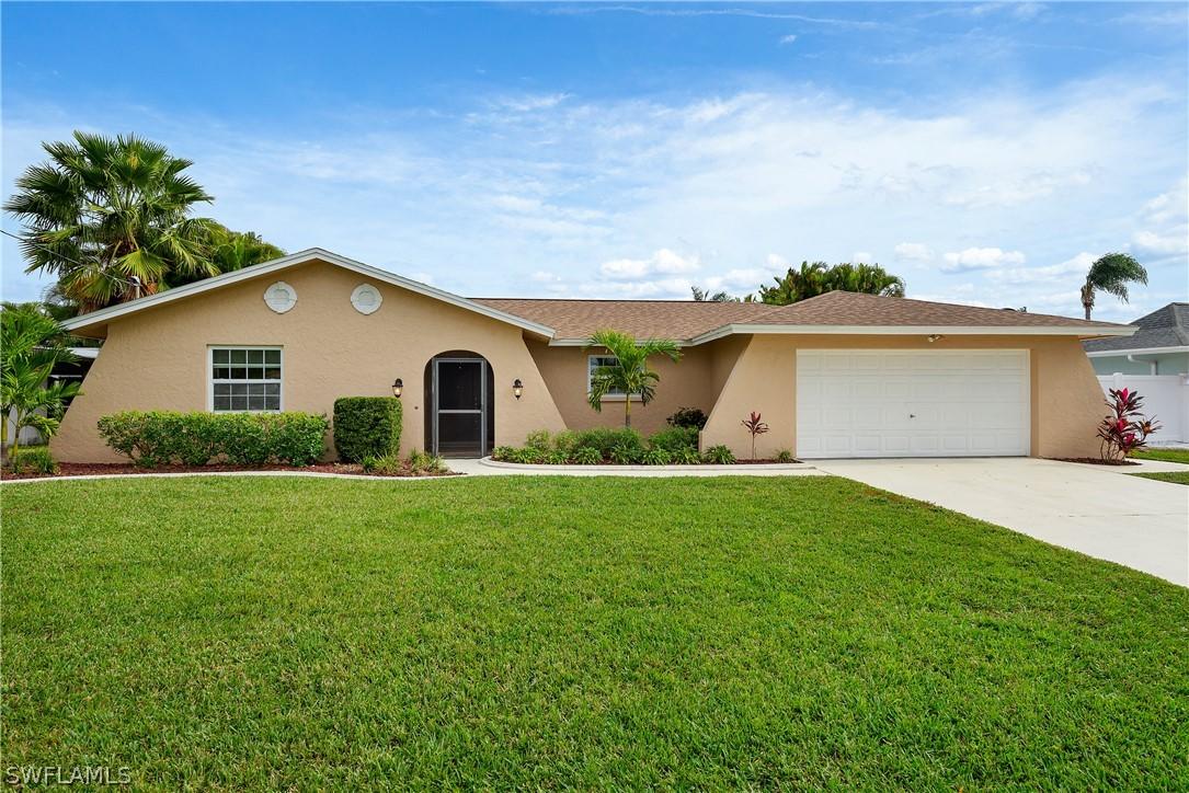3425 SE 22nd Ave., Cape Coral, FL 33904