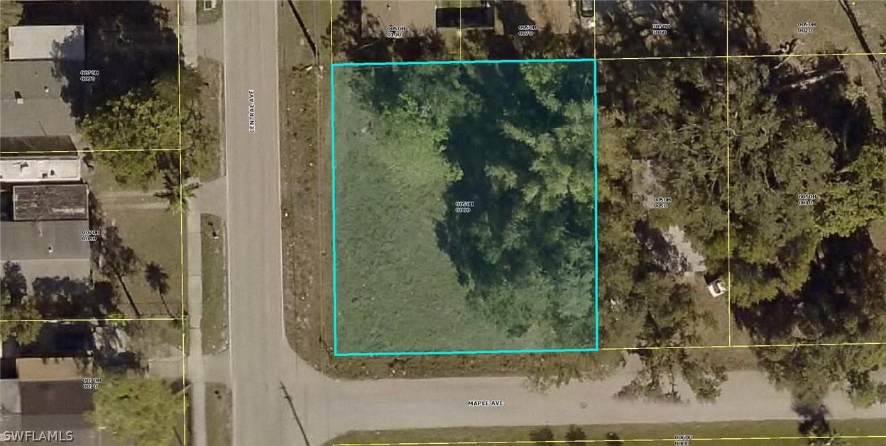 Maple Ave., Fort Myers, FL 33901