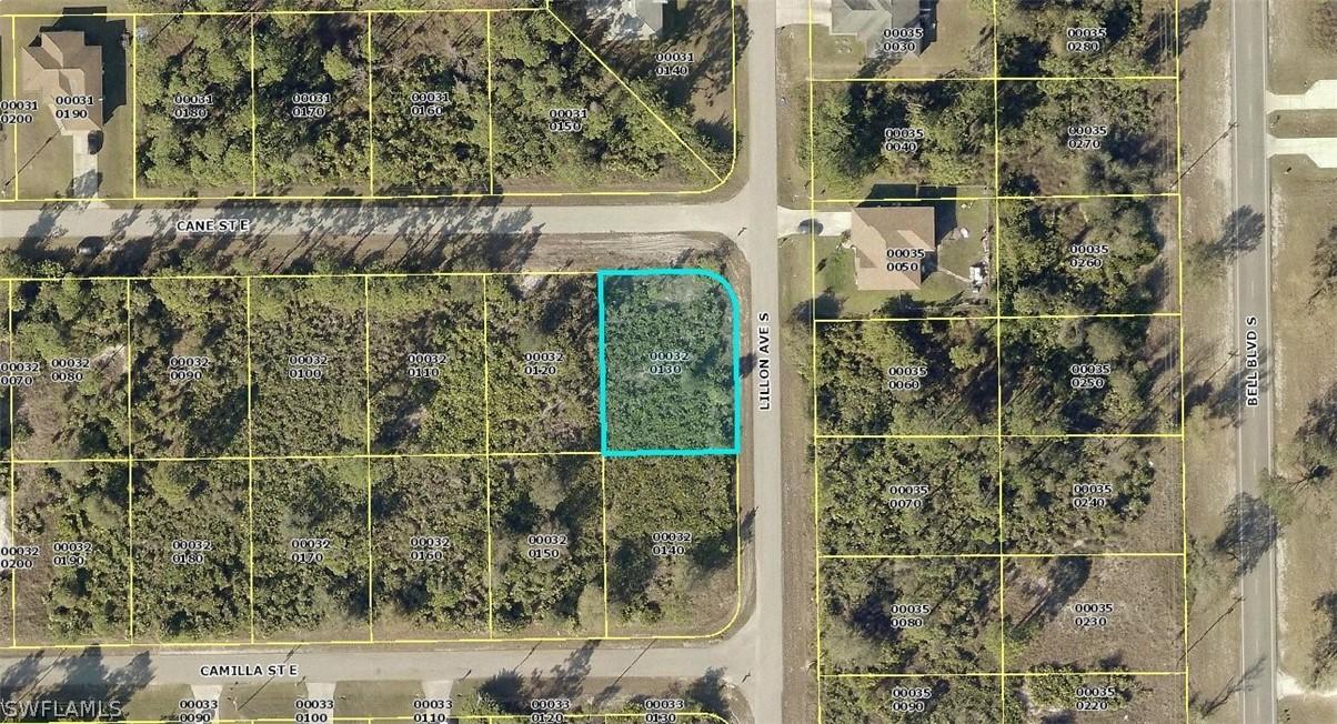 762 Cane St., Lehigh Acres, FL 33974