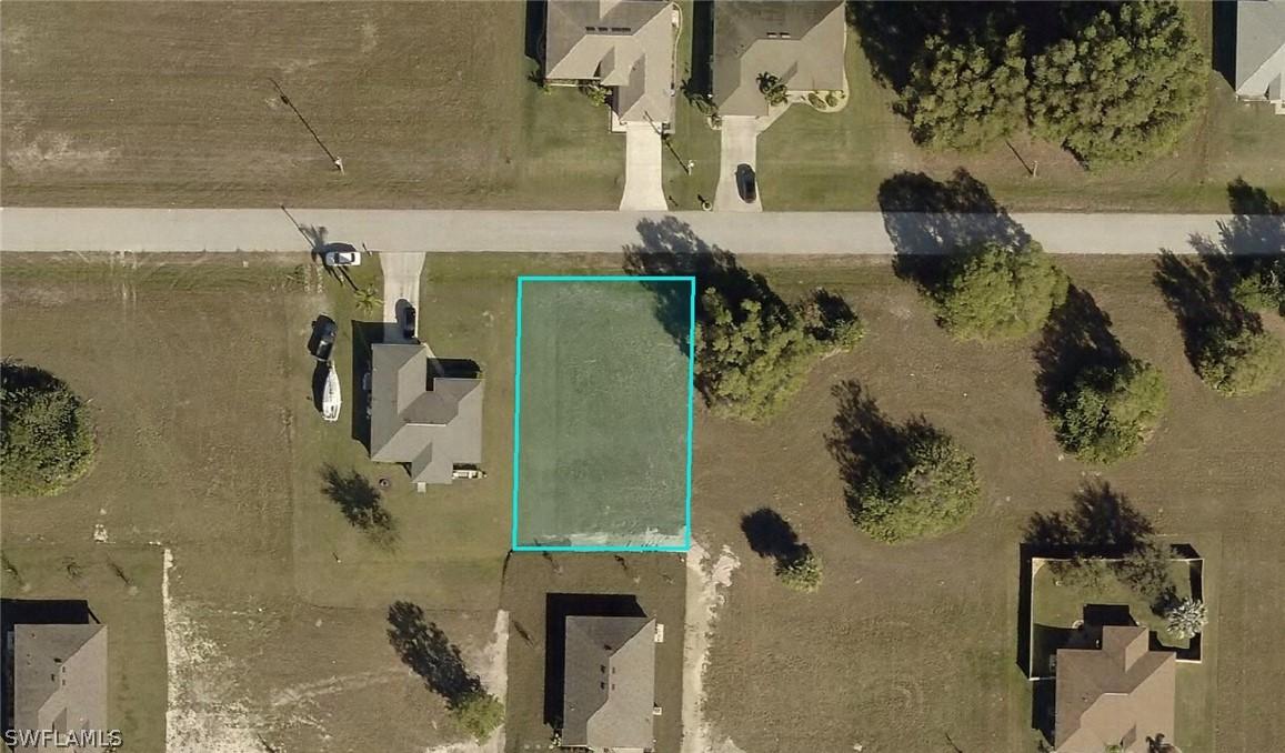 406 NW 11th St., Cape Coral, FL 33993