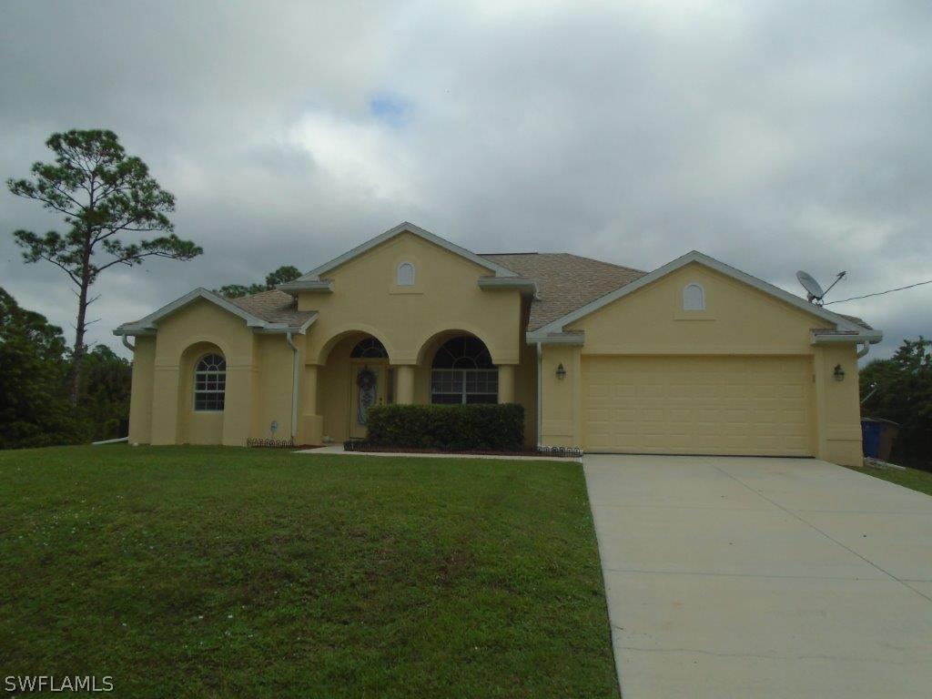 718 Desoto Ave., Lehigh Acres, FL 33972