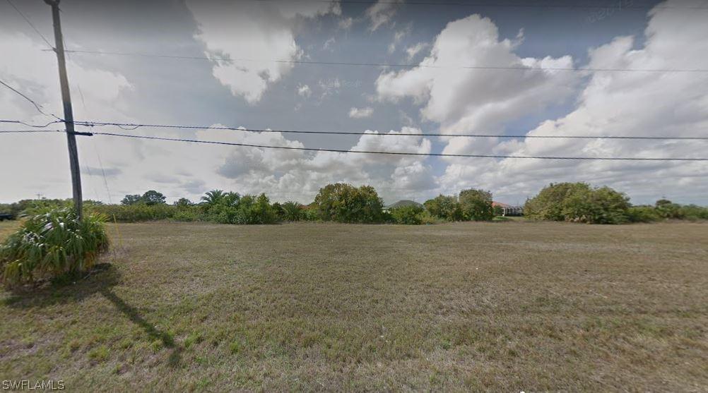 30 NE 6th St., Cape Coral, FL 33909