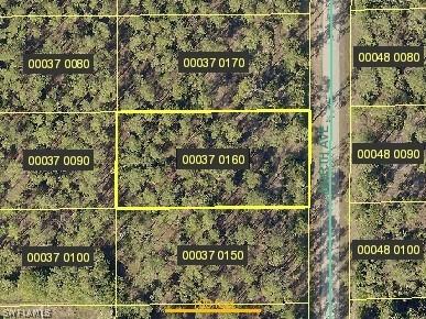 1507 North Ave., Lehigh Acres, FL 33972