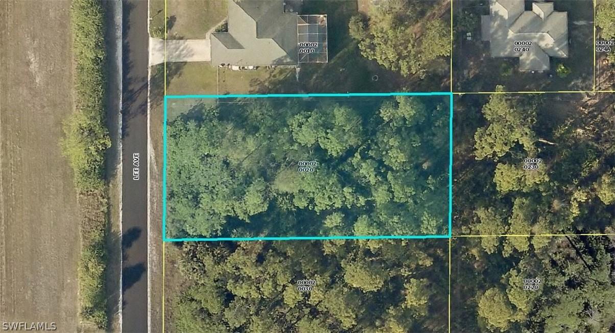 1220 Lee Ave., Lehigh Acres, FL 33972