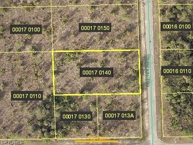 903 Glenn Ave., Lehigh Acres, FL 33972