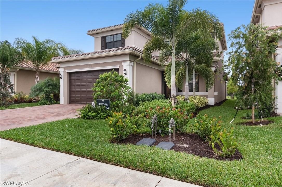 4481 Aurora St., Naples, FL 34119