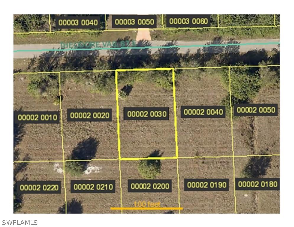 536 Theodore Vail St., Lehigh Acres, FL 33974