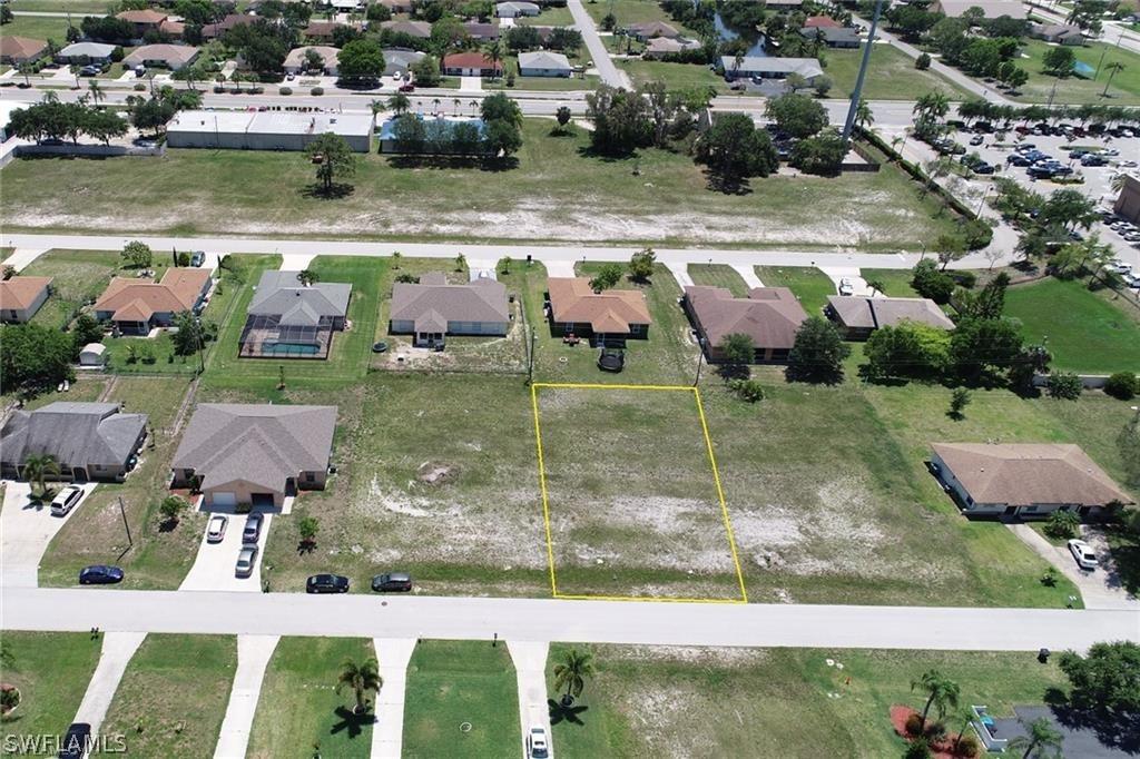 3821 SW 8th Ct., Cape Coral, FL 33914