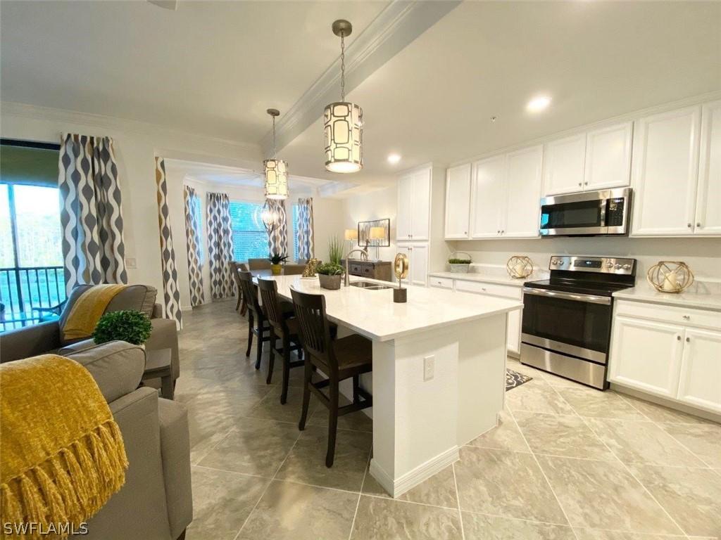 9590 Trevi Ct #5323, Naples, FL 34113