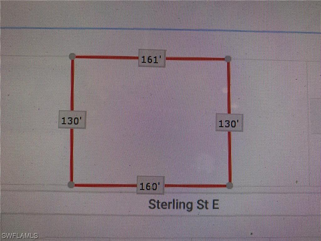 927 Sterling St., Lehigh Acres, FL 33974