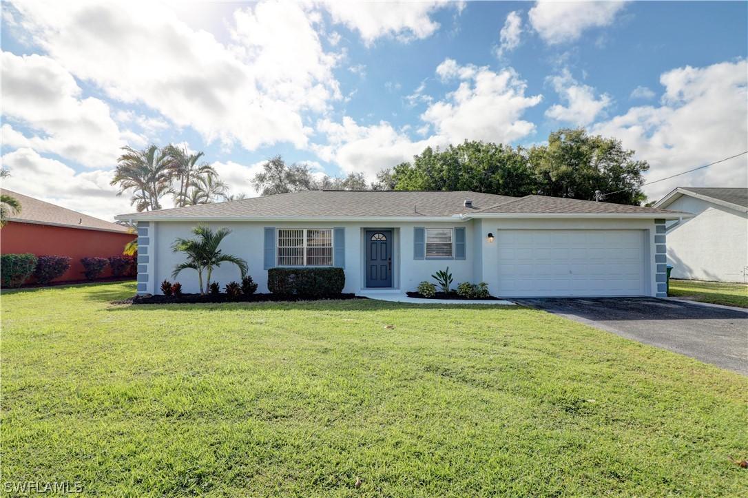 2122 SE 14th St., Cape Coral, FL 33990