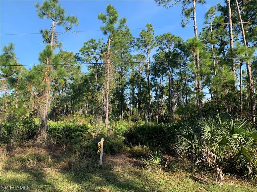 20th Ave., Naples, FL 34120