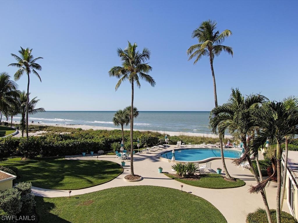 1717 Gulf Shore Blvd. #203, Naples, FL 34102