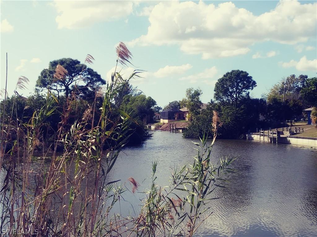 1814 SW 8th Pl., Cape Coral, FL 33991