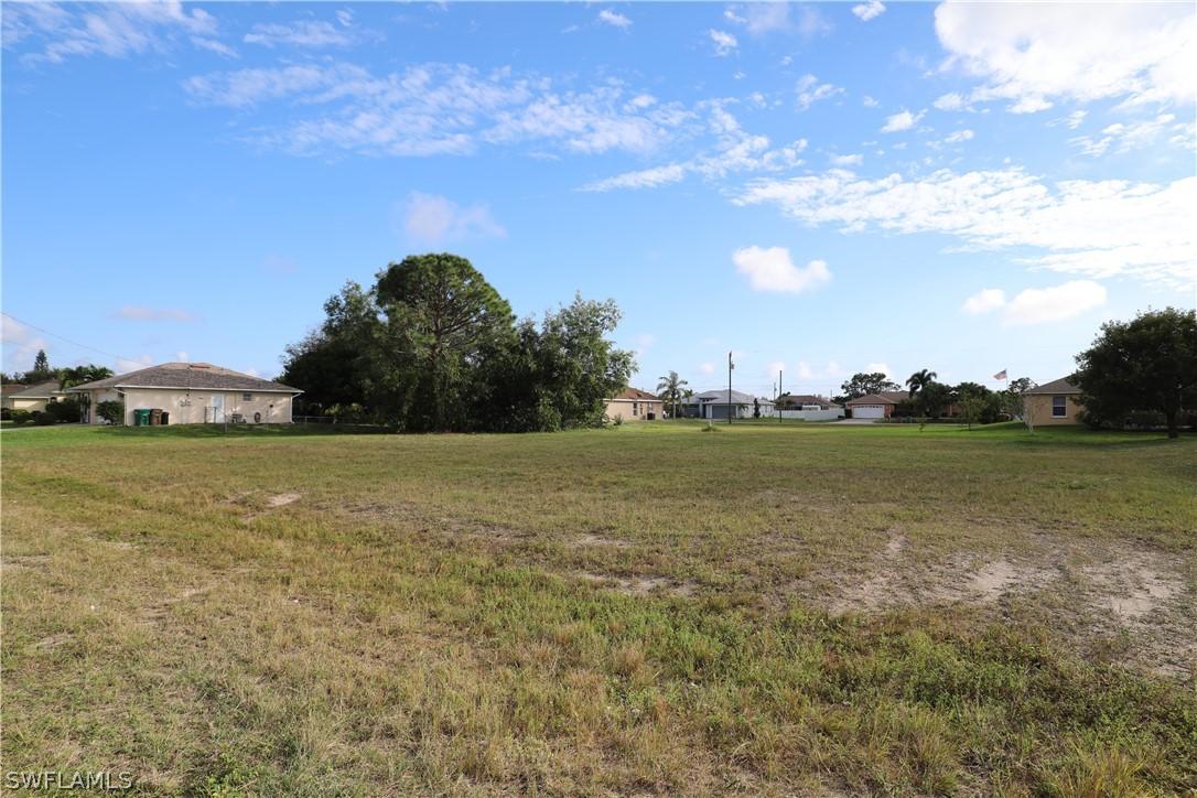 1914 SW 25th Ter., Cape Coral, FL 33914