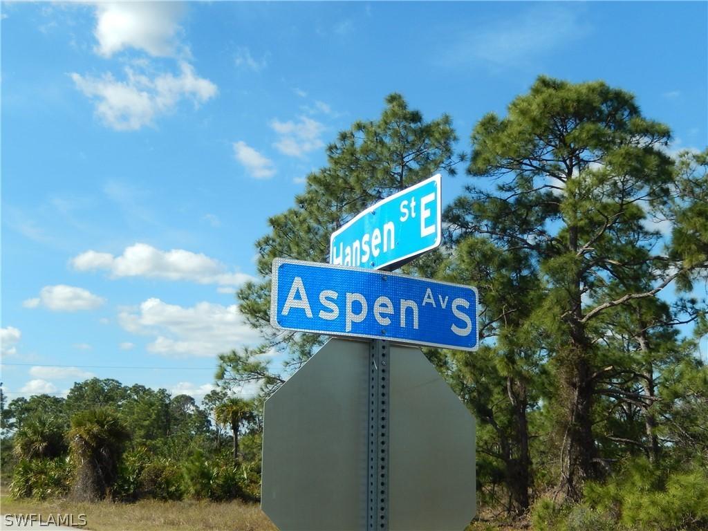 544 Aspen Ave., Lehigh Acres, FL 33974