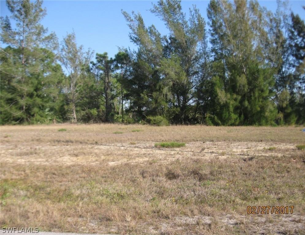 2101 NE 33rd Ter., Cape Coral, FL 33909