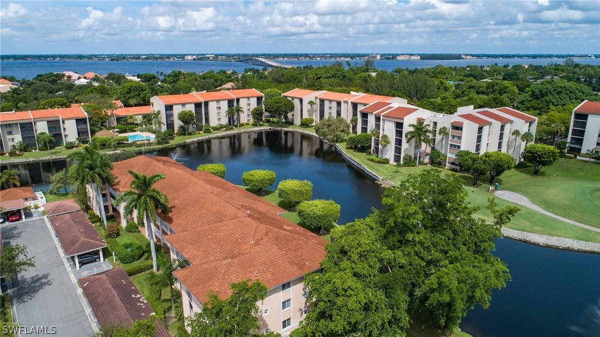 9900 Sunset Cove Ln. #123, Fort Myers, FL 33919
