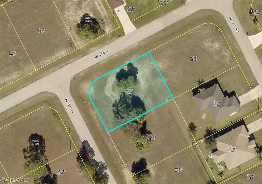 3925 NE 15th Pl., Cape Coral, FL 33909