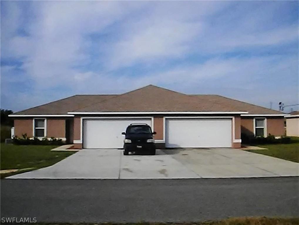 728 Harold Ave., Lehigh Acres, FL 33973