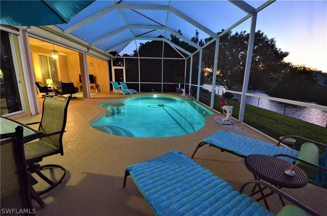 532 SE 20th Pl., Cape Coral, FL 33990