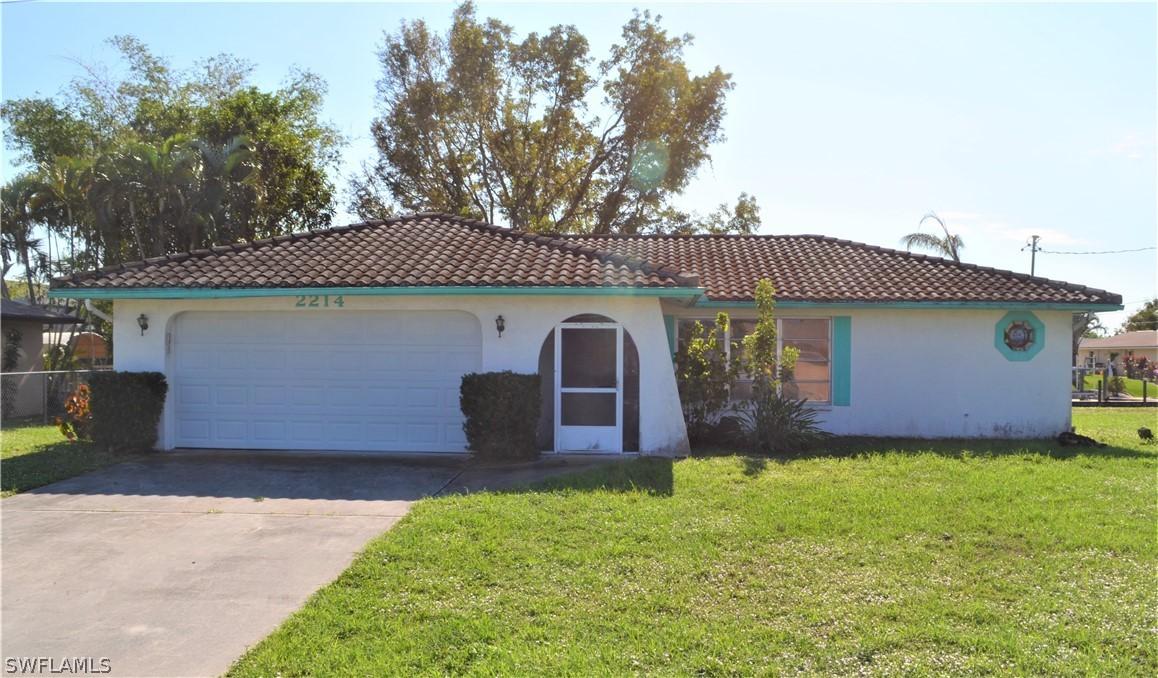 2214 SE 14th Ter., Cape Coral, FL 33990