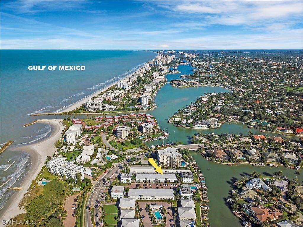 2100 Gulf Shore Blvd. #215, Naples, FL 34102