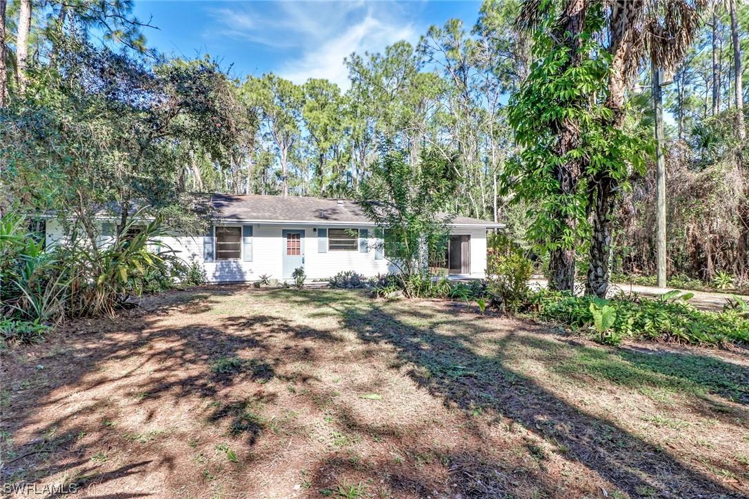 4941 Hawthorn Woods Way, Naples, FL 34116