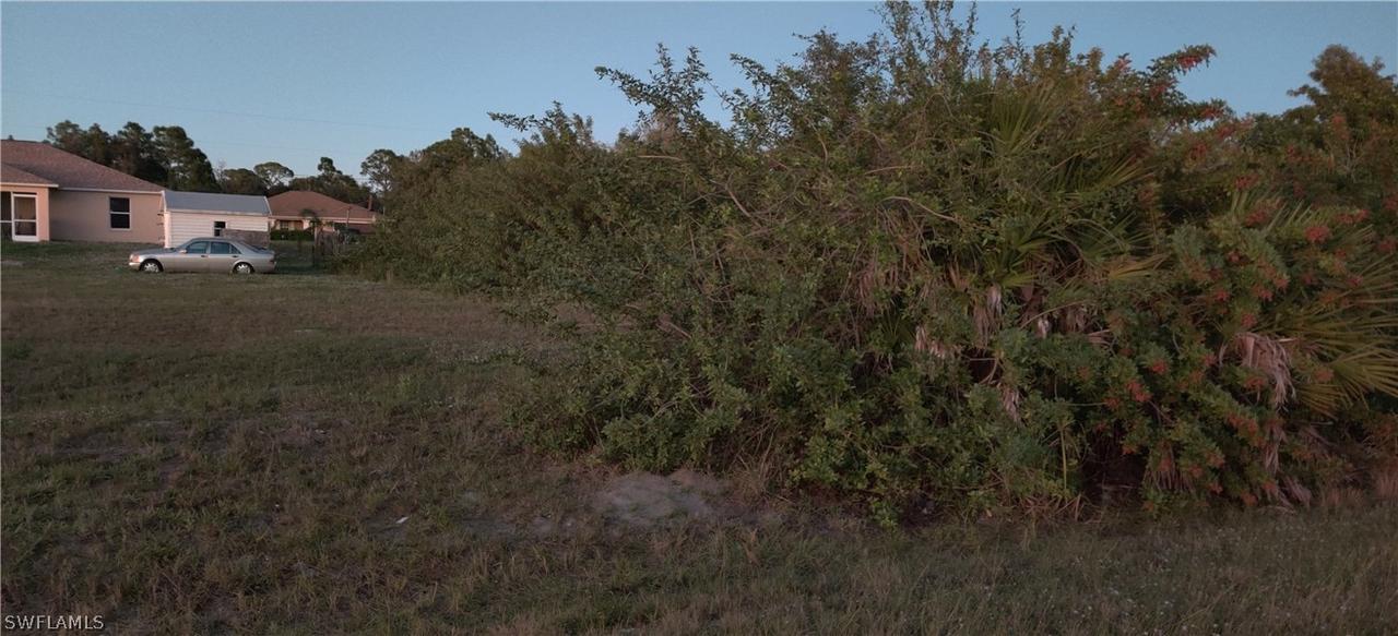 3806 13th St., Lehigh Acres, FL 33972