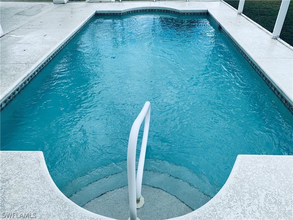 1621 NW 17th Ter., Cape Coral, FL 33993