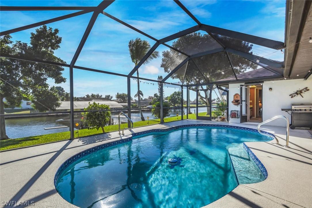 614 W Archer Pkwy., Cape Coral, FL 33904
