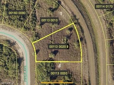 343 Piper Ave., Lehigh Acres, FL 33974