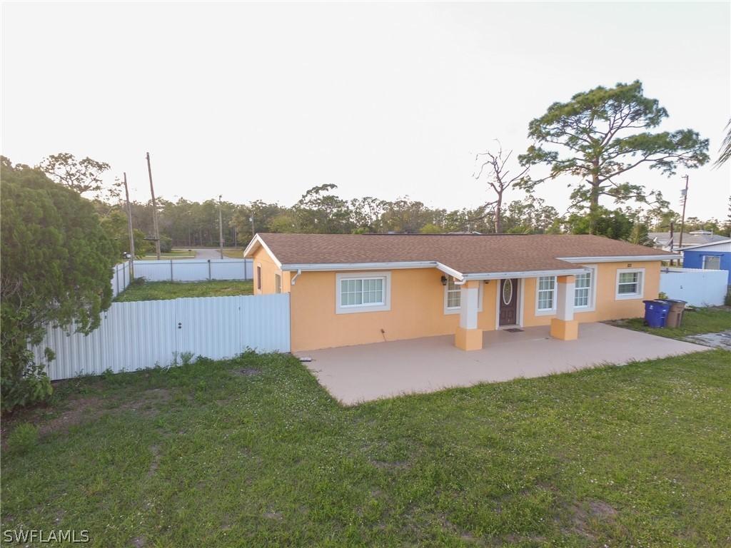 821 Joel Blvd., Lehigh Acres, FL 33936