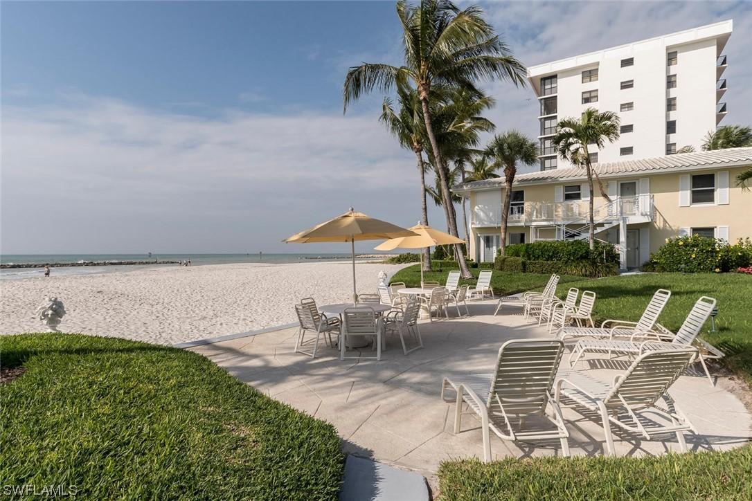 2151 Gulf Shore Blvd. #208, Naples, FL 34102