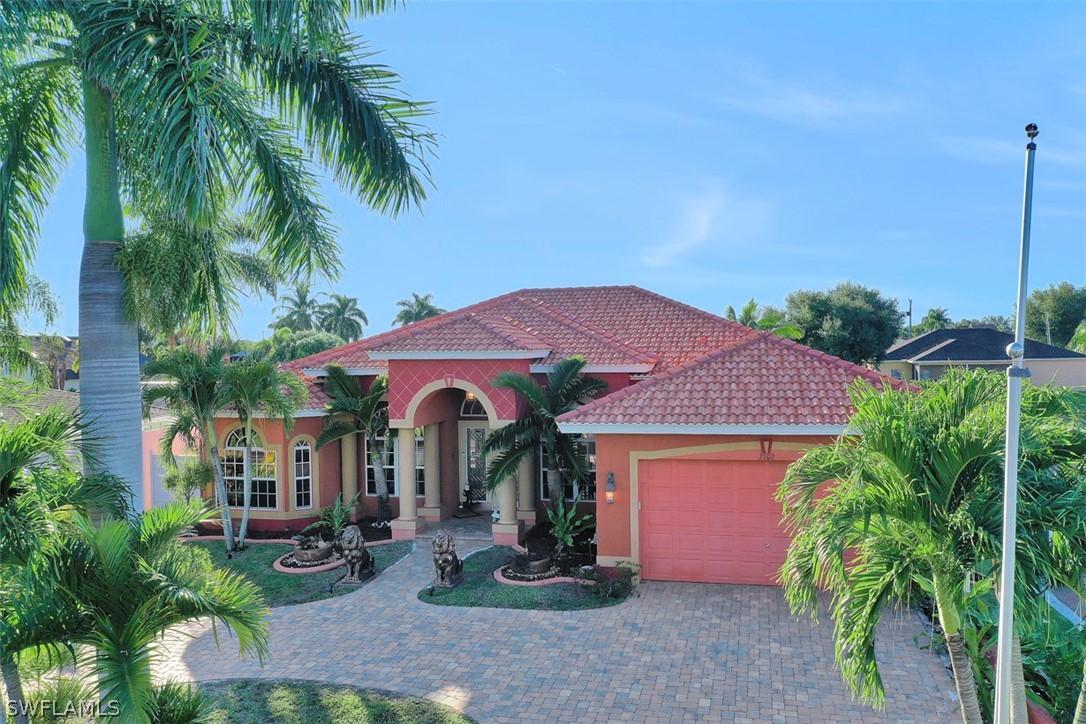 2102 SE 11th Pl., Cape Coral, FL 33990