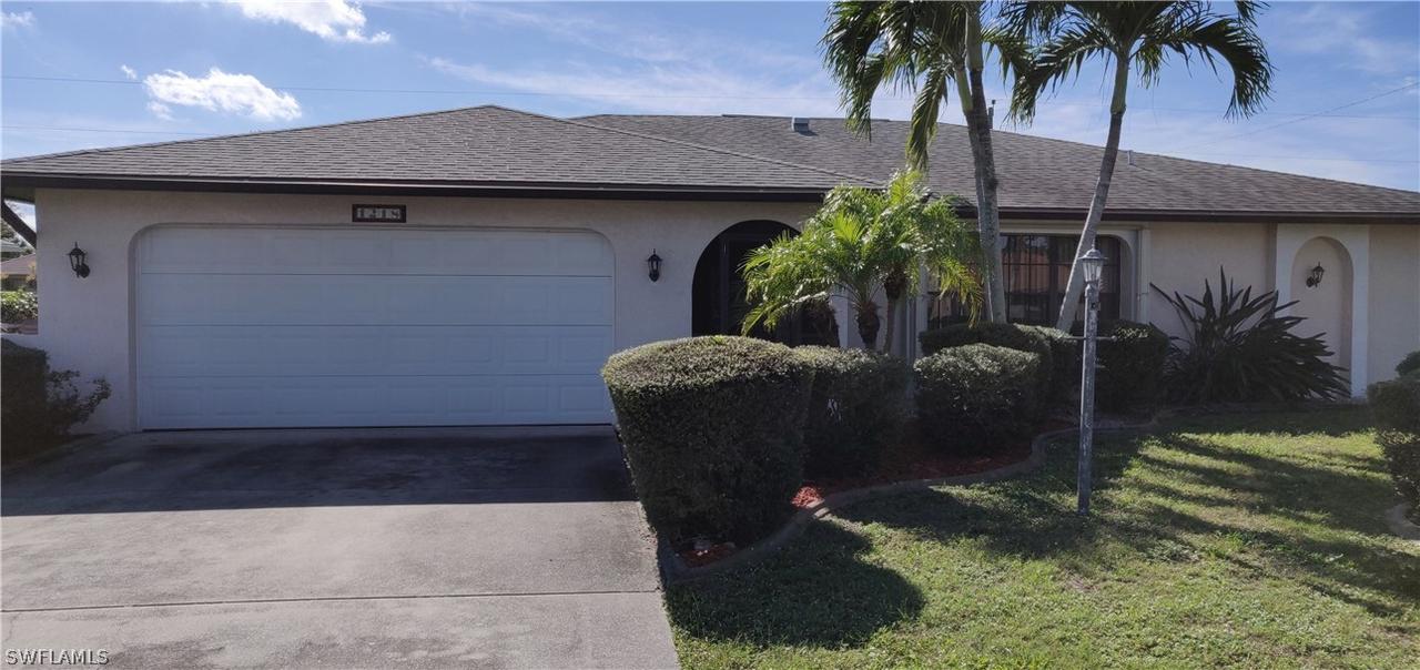 1218 SE 27th Ter., Cape Coral, FL 33904