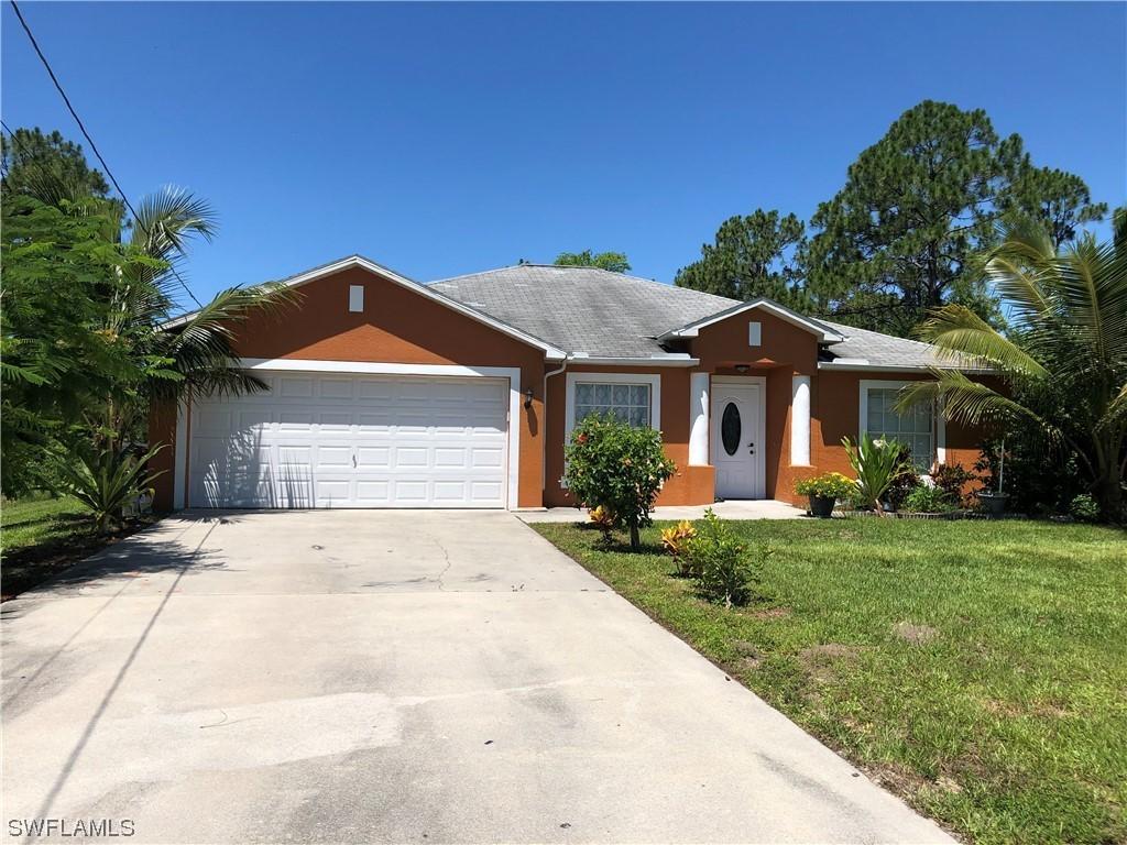 2906 Vera Ave., Lehigh Acres, FL 33976