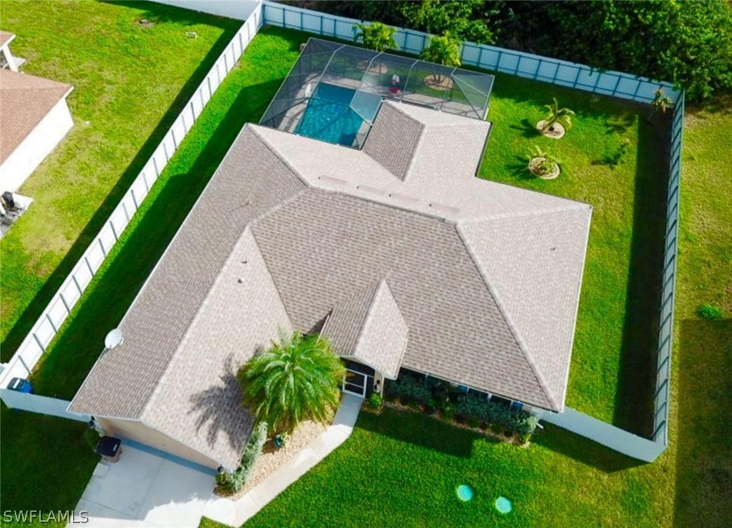 1012 Agnes Ave., Lehigh Acres, FL 33971